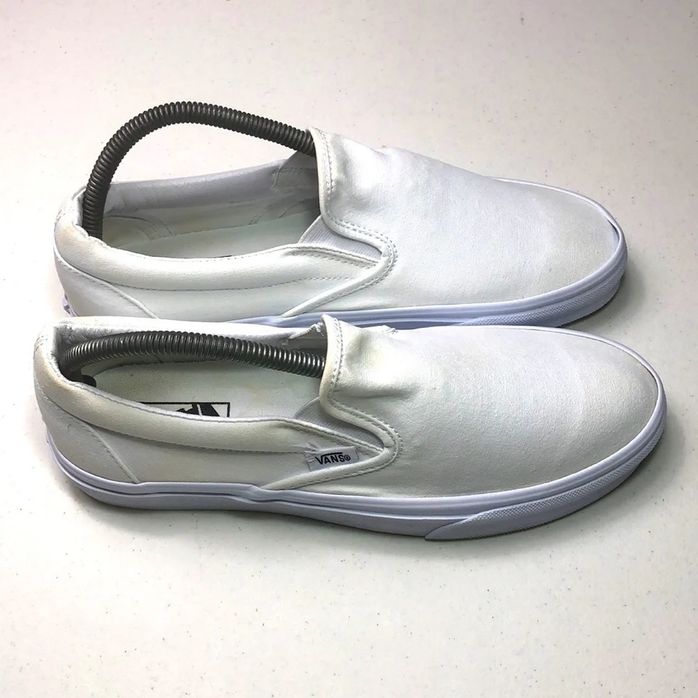 Perfect for painting/Vans White Canvas Slip-On Sneakers - Picture 1 of 6